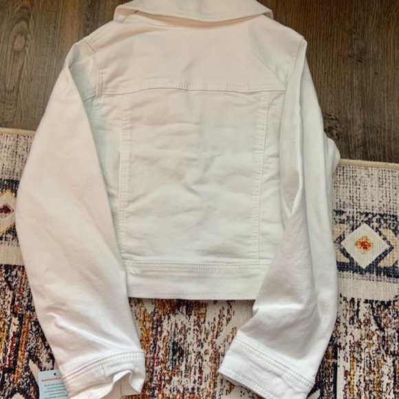 Girls White Denim Jacket Size 6X Cat and Jack - Picture 6 of 6